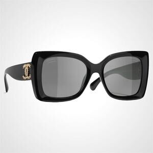 CHANEL Sunglasses Polarized Black Womens New Gold Metal Chain CC